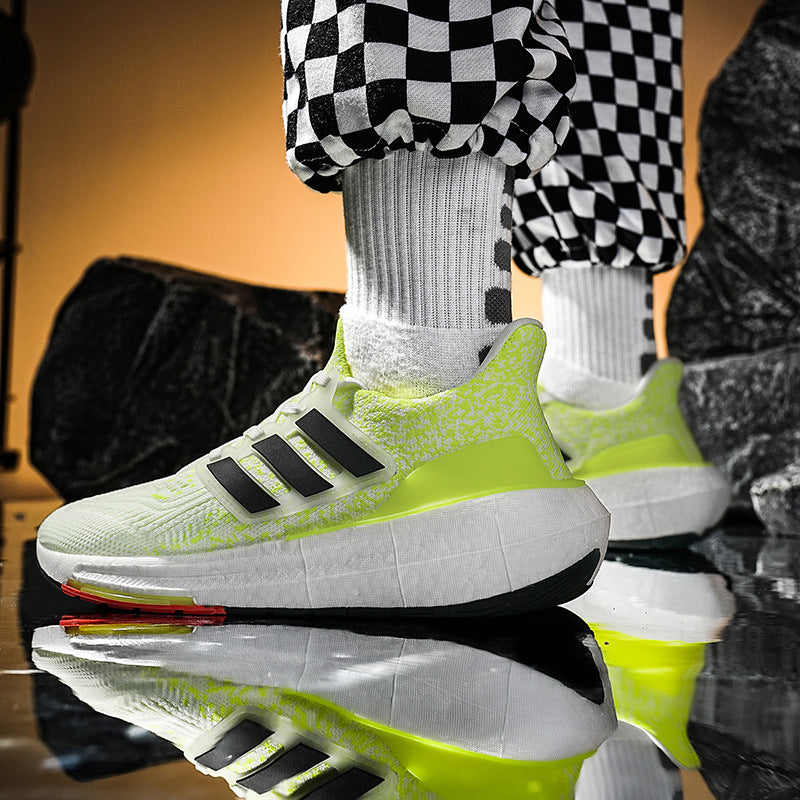 OC Momentum Sneakers